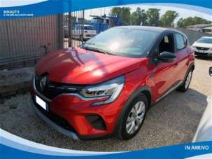 RENAULT Captur Benzina 2021 usata