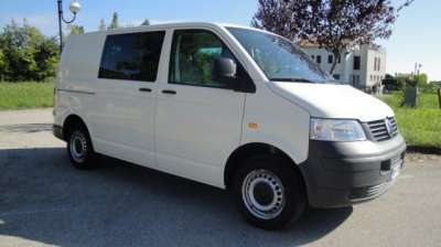 VOLKSWAGEN Transporter Diesel 2006 usata, Treviso