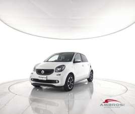 SMART ForFour Benzina 2016 usata, Perugia