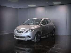 LANCIA Ypsilon Elettrica/Benzina 2021 usata, Belluno