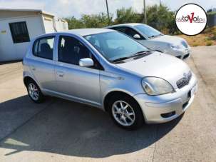 TOYOTA Yaris Benzina 2005 usata, Bari