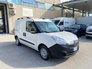 OPEL Combo Diesel 2016 usata