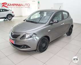 LANCIA Ypsilon Elettrica/Benzina 2022 usata, Perugia