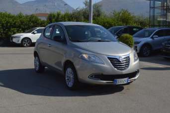 LANCIA Ypsilon Benzina/Metano 2013 usata, Latina