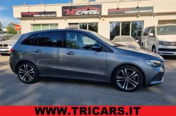 MERCEDES-BENZ B 200 Diesel 2020 usata, Parma