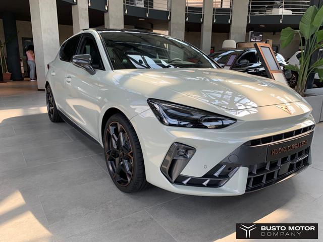 CUPRA Leon Elettrica/Benzina usata, Varese foto