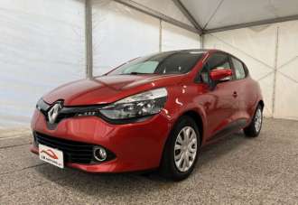 RENAULT Clio Benzina 2014 usata