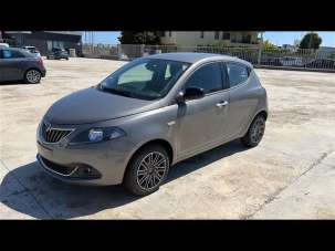 LANCIA Ypsilon Elettrica/Benzina 2023 usata, Taranto