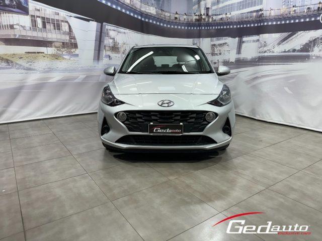 HYUNDAI i10 Benzina 2022 usata foto