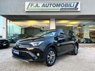 TOYOTA RAV 4 Elettrica/Benzina 2017 usata, Padova