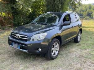 TOYOTA RAV 4 MY23 Diesel 2008 usata