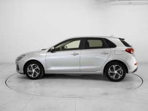 HYUNDAI i30 Elettrica/Benzina 2022 usata, Verona