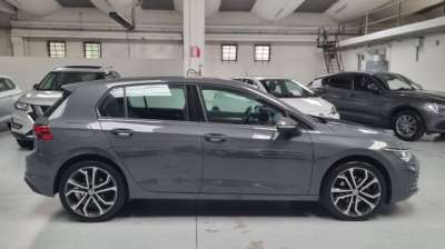 VOLKSWAGEN Golf Diesel 2020 usata