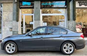 BMW 318 Diesel 2016 usata, Torino