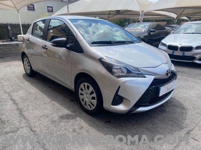 TOYOTA Yaris Benzina 2019 usata foto