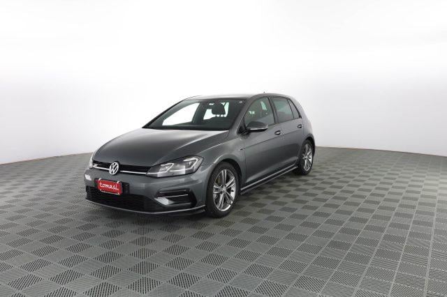 VOLKSWAGEN Golf Benzina 2017 usata, Verona foto