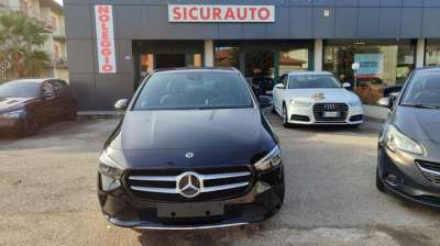 MERCEDES-BENZ B 180 Diesel 2022 usata