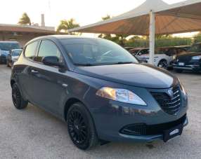 LANCIA Ypsilon Benzina 2014 usata, Brindisi