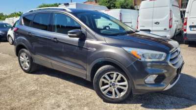 FORD Kuga Diesel 2017 usata, Pavia