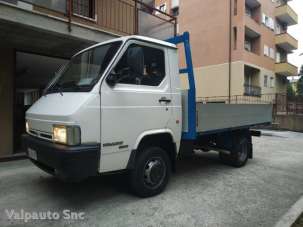 NISSAN Trade Diesel 1996 usata, Verona