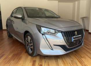 PEUGEOT 208 Benzina 2021 usata, Napoli