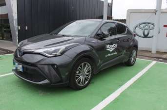 TOYOTA C-HR Elettrica/Benzina 2023 usata