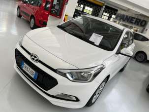 HYUNDAI i20 Benzina 2017 usata