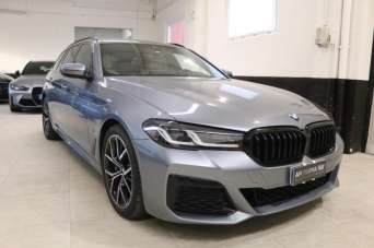 BMW 520 Elettrica/Diesel 2021 usata