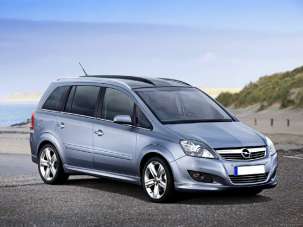 OPEL Zafira Benzina/Metano 2009 usata, Napoli