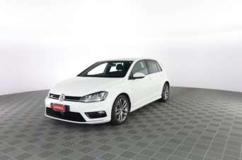 VOLKSWAGEN Golf Benzina 2016 usata