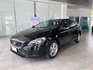 VOLVO V40 Diesel 2016 usata, Bari