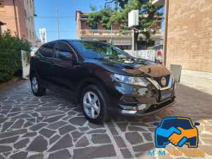 NISSAN Qashqai Diesel 2019 usata