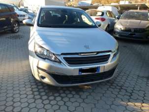 PEUGEOT 308 Diesel 2015 usata, Italia