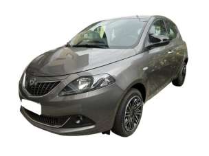 LANCIA Ypsilon Elettrica/Benzina 2022 usata