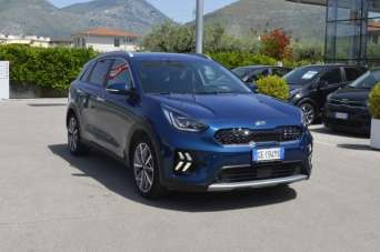 KIA Niro Elettrica/Benzina 2021 usata, Latina