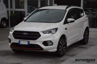 FORD Kuga Diesel 2019 usata, Firenze