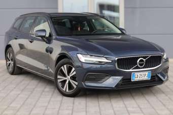 VOLVO V60 Diesel 2020 usata, Piacenza