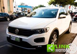 VOLKSWAGEN T-Roc Diesel 2018 usata