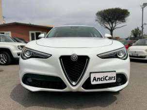 ALFA ROMEO Stelvio Diesel 2017 usata, Napoli