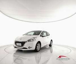 PEUGEOT 208 Benzina 2015 usata, Perugia