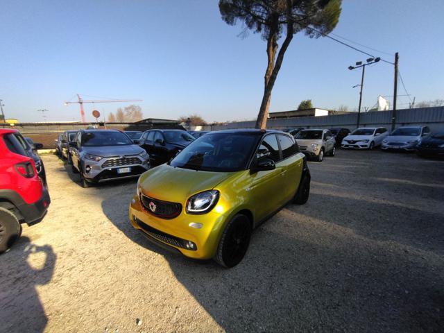 SMART ForFour Benzina 2015 usata foto