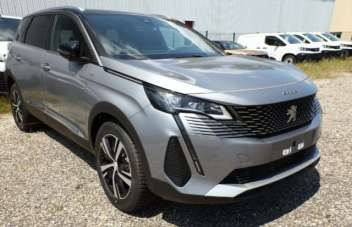 PEUGEOT 5008 Benzina 2023 usata