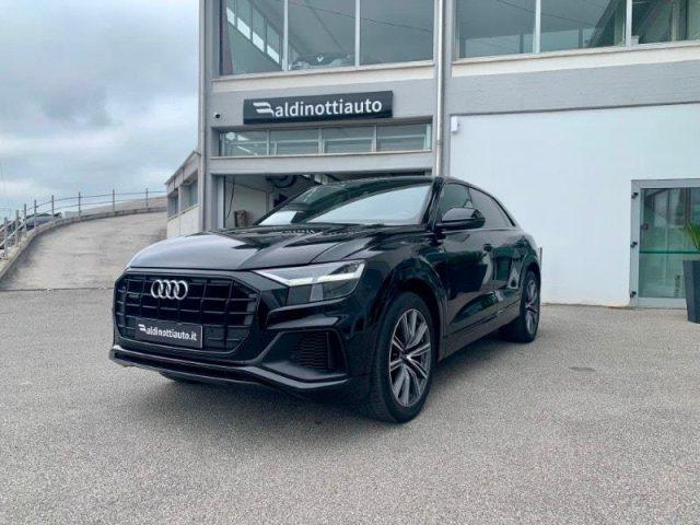 AUDI Q8 Elettrica/Diesel 2020 usata foto