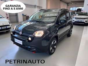 FIAT Panda Cross Elettrica/Benzina 2024 usata