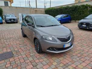 LANCIA Ypsilon Elettrica/Benzina 2021 usata, Bari