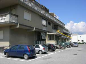 Affitto Bivani, Carrara