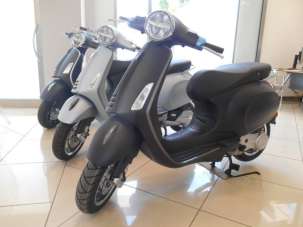 PIAGGIO Vespa 50 primavera Benzina km0, Napoli