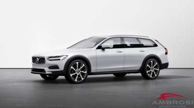 VOLVO V90 Cross Country Elettrica/Benzina 2024 usata, Perugia