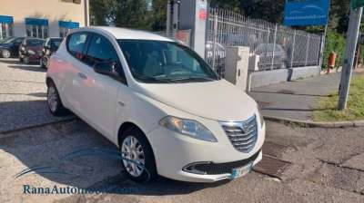 LANCIA Ypsilon Benzina/GPL 2015 usata, Milano