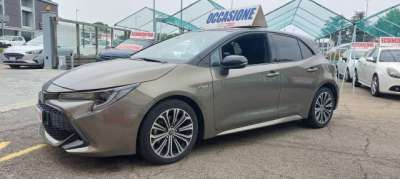 TOYOTA Corolla Elettrica/Benzina 2019 usata, Torino